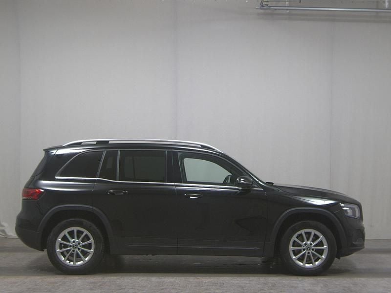 Schwarz Gebraucht 2021 Mercedes GLB200 Style SUV | 23.680 € (Superpreis) - Bild 1/4