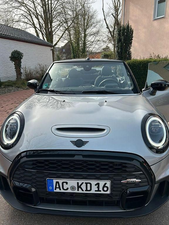 Gebraucht Mini John Cooper Works Cabriolet 178 PS (130 kW) 2024 Silber Cabrio