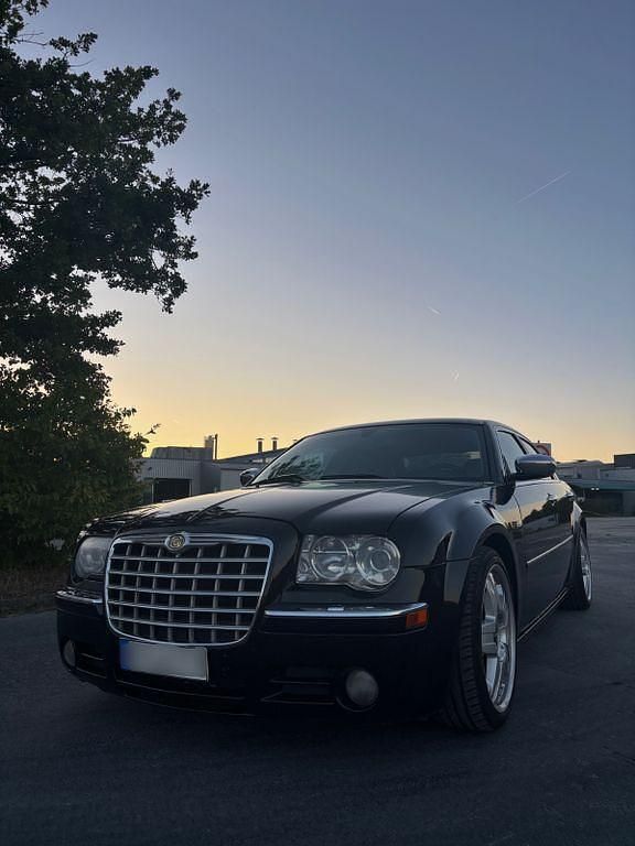 Schwarz Gebraucht 2007 Chrysler 300C Limousine | 5.090 € (Guter Preis) - Bild 1/4