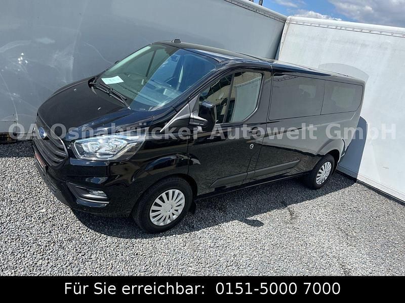 Schwarz Gebraucht 2022 Ford Tourneo Custom Van | 32.700 € (Teuer) - Bild 1/3