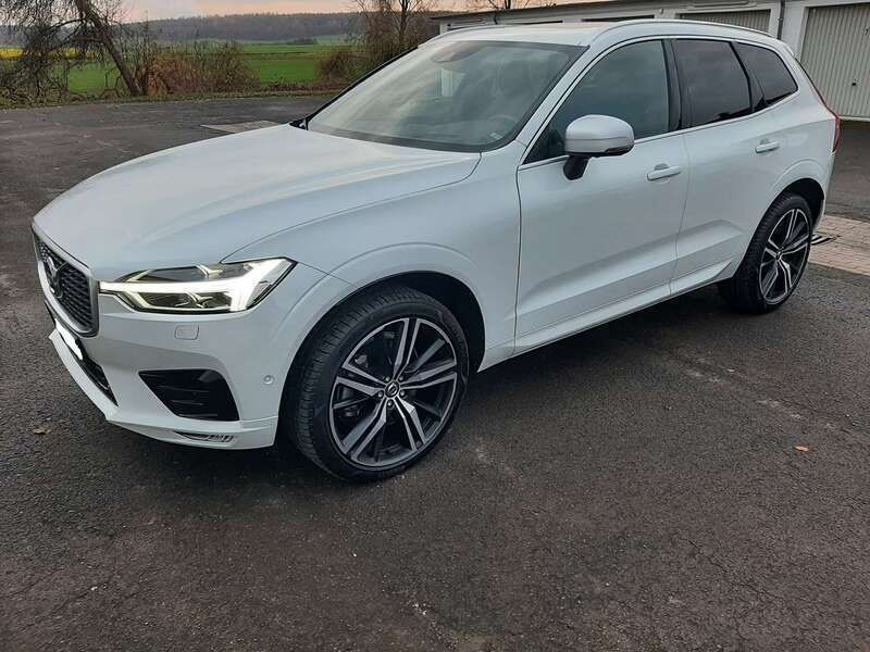 Weiß Gebraucht 2018 Volvo XC60 R-Design SUV | 35.990 € (Fairer Preis) - Bild 1/4