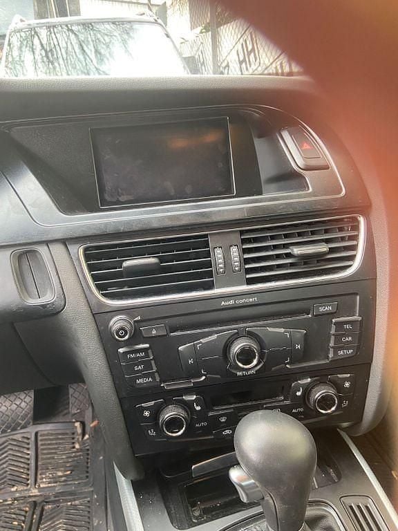 Gebraucht Audi A4 Sport 160 PS (117 kW) 2010 Grau Limousine