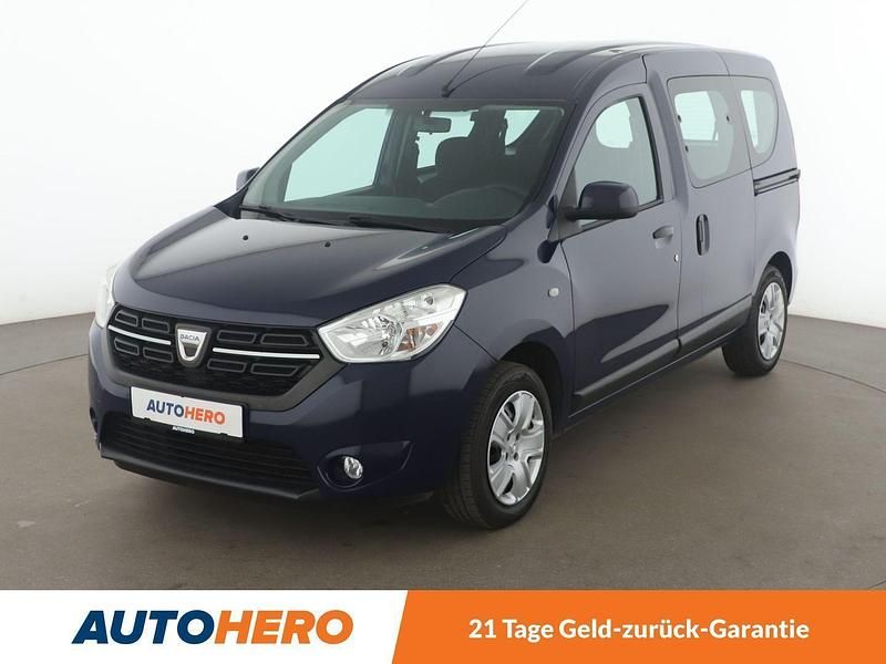 Blau Gebraucht 2018 Dacia Dokker Comfort Van | 11.190 € (Etwas zu teuer) - Bild 1/3