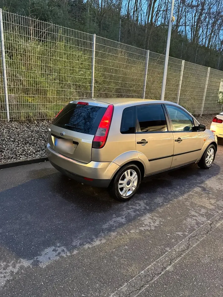 Gebraucht Ford Fiesta 2004 Kleinwagen