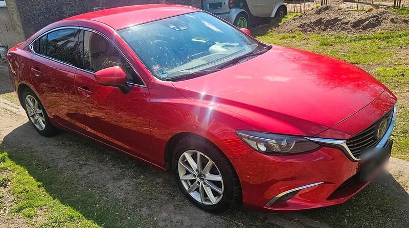 Używany Mazda 6 Sky 175 KM (128 kW) 2015 Czerwony Sedan/Limuzyna