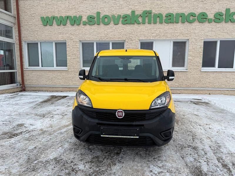 Gebraucht Fiat Doblò 95 PS (69 kW) 2018 Van / Kleinbus