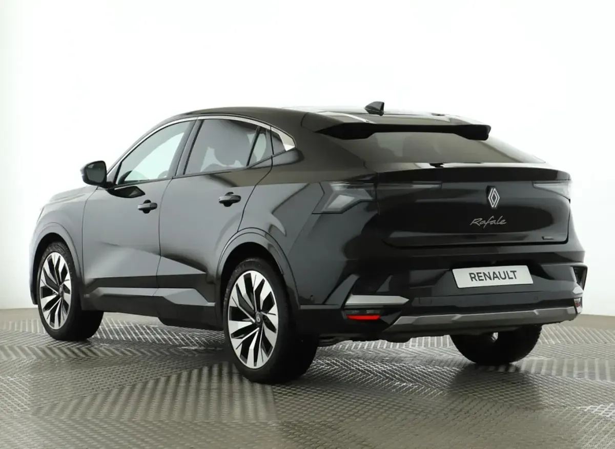 Gebraucht Renault Rafale Techno 200 PS (147 kW) 2025 Black pearlschwarz SUV