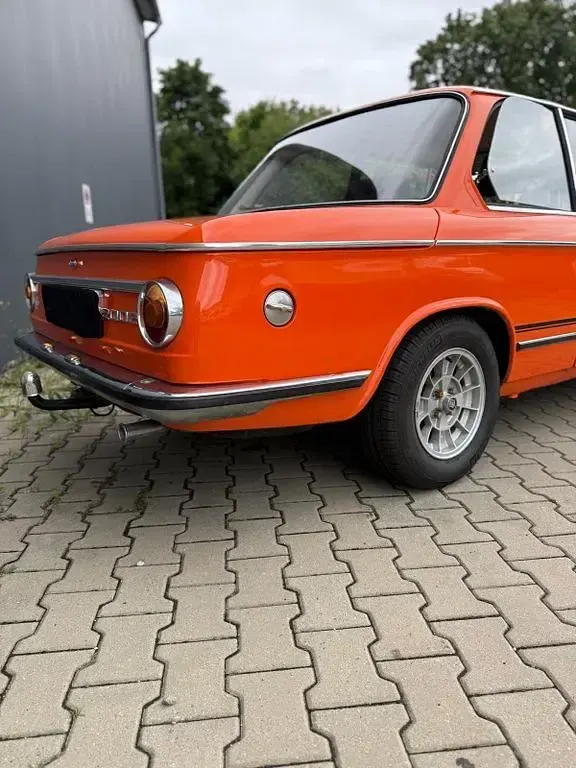 Gebraucht BMW 2002 102 PS (75 kW) 1972 Orange Limousine