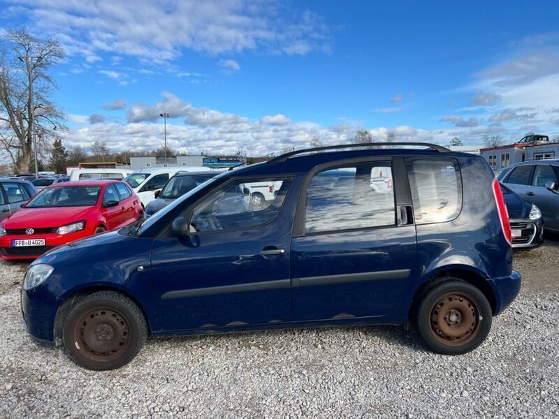 Blau Gebraucht 2009 Skoda Roomster Kombi | 1.500 € (Superpreis) - Bild 1/4