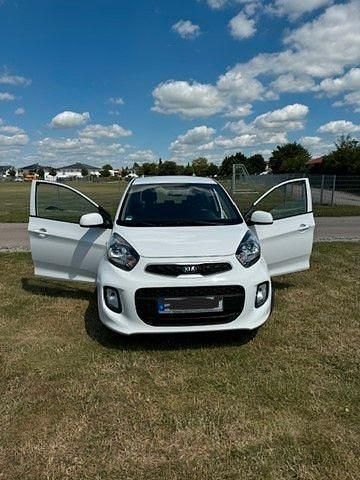 Weiß Gebraucht 2016 Kia Picanto Kleinwagen | 5.800 € (Superpreis) - Bild 1/4