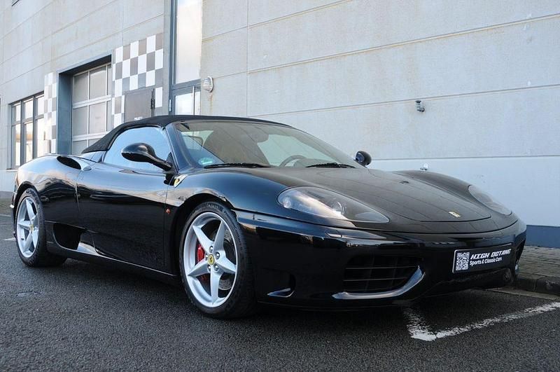 Second-hand Ferrari 360 400 CP (294 kW) 2005 Negru Cabrio