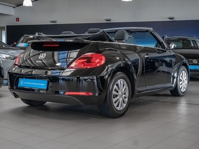 Gebraucht VW Beetle Cabriolet 105 PS (77 kW) 2015 Schwarz Cabrio
