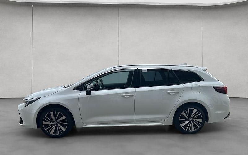 Gebraucht Toyota Corolla Lounge 180 PS (132 kW) 2025 Grau Kombi