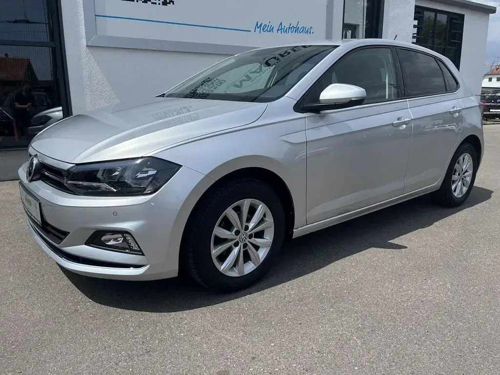 Gebraucht VW Polo Highline 95 PS (69 kW) 2019 Silber Kleinwagen