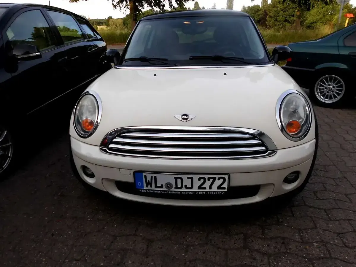 Gebraucht Mini Cooper 120 PS (88 kW) 2008 Weiß Kleinwagen