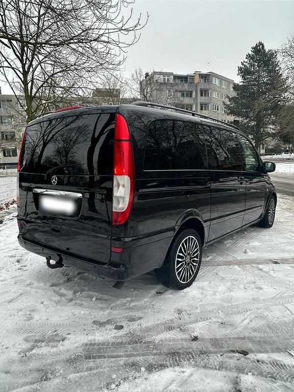 Gebraucht Mercedes Viano 204 PS (150 kW) 2010 Schwarz Van / Kleinbus