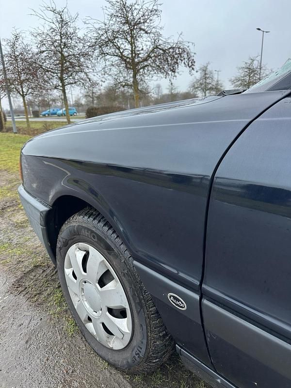 Gebraucht Audi 80 90 PS (66 kW) 1991 Blau Limousine