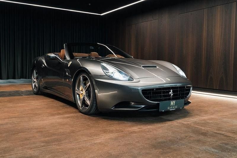 Second-hand Ferrari California 460 CP (338 kW) 2010 Gri Cabrio