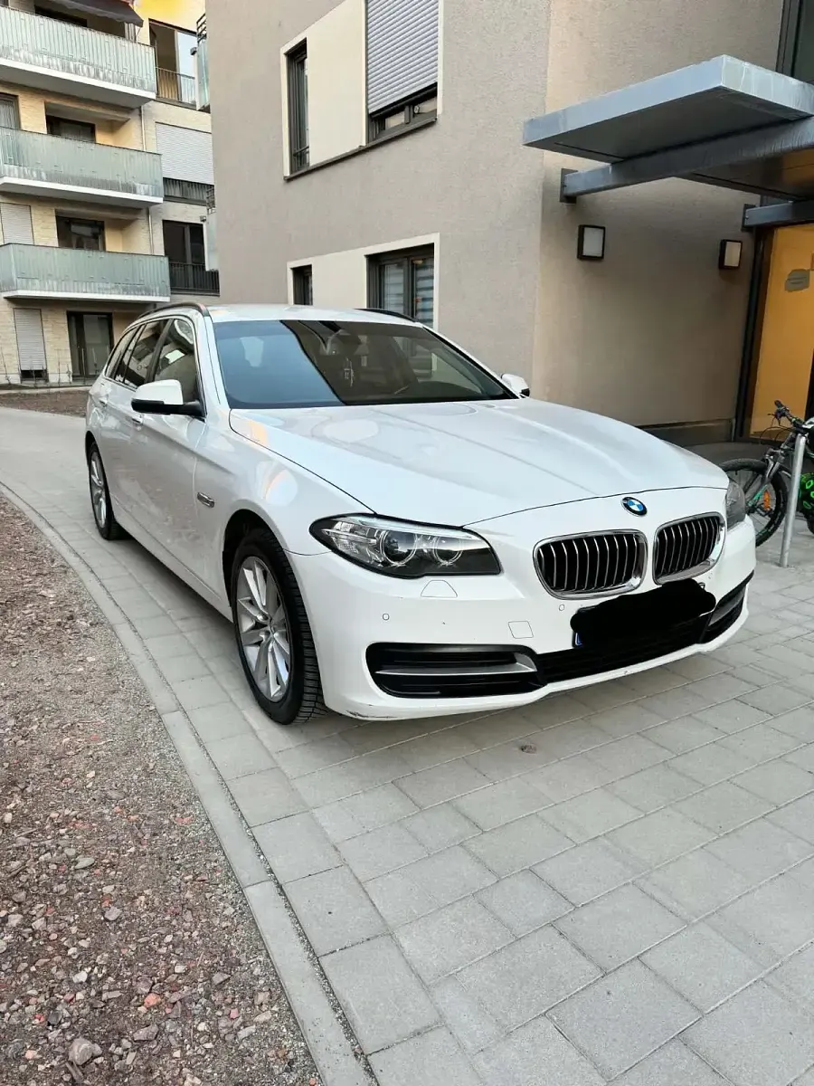 Gebraucht BMW 520 190 PS (139 kW) 2015 Weiß Kombi