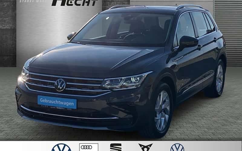 Delfingrau metallic Gebraucht 2022 VW Tiguan Elegance SUV | 28.930 € (Superpreis) - Bild 1/4