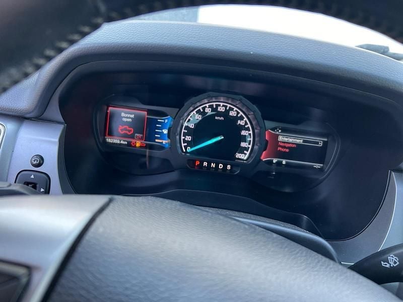 Gebraucht Ford Ranger Limited 200 PS (147 kW) 2017 Silber Pickup