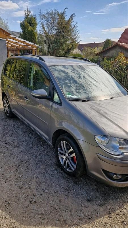 Gebraucht VW Touran 140 PS (102 kW) 2009 Grau Van / Kleinbus