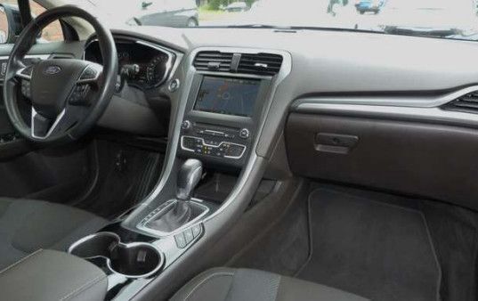 Schwarz Gebraucht 2016 Ford Mondeo Titanium Limousine | 13.000 € (Teuer) - Bild 1/2