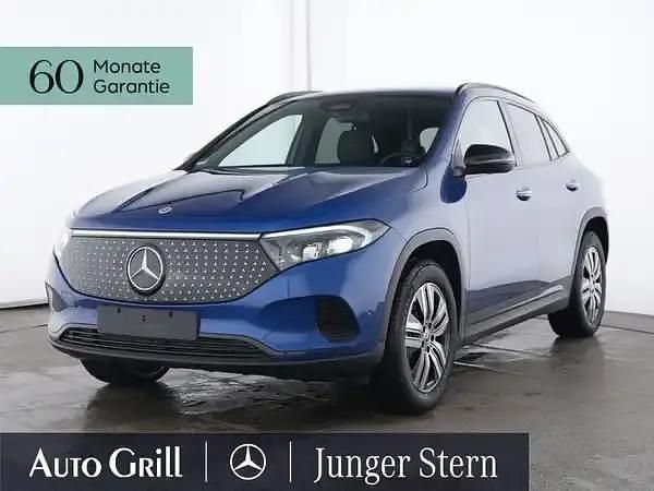 Metalliclack spektralblau Gebraucht 2024 Mercedes EQA300 SUV | 36.790 € (Fairer Preis) - Bild 1/4