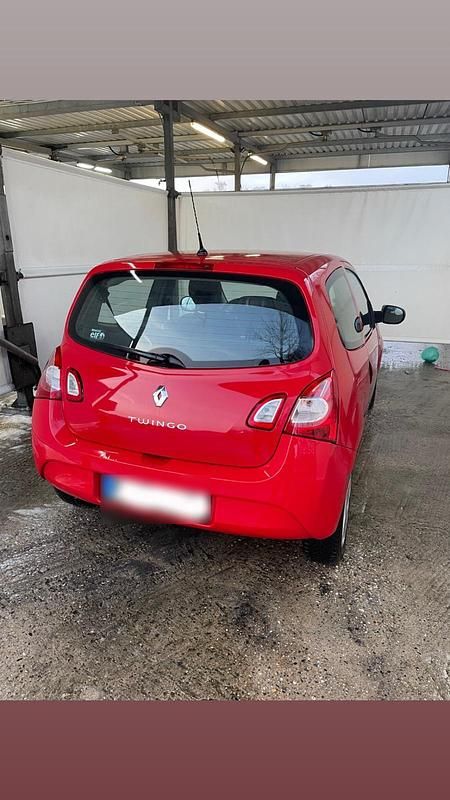 Gebraucht Renault Twingo 75 PS (55 kW) 2013 Rot Kleinwagen