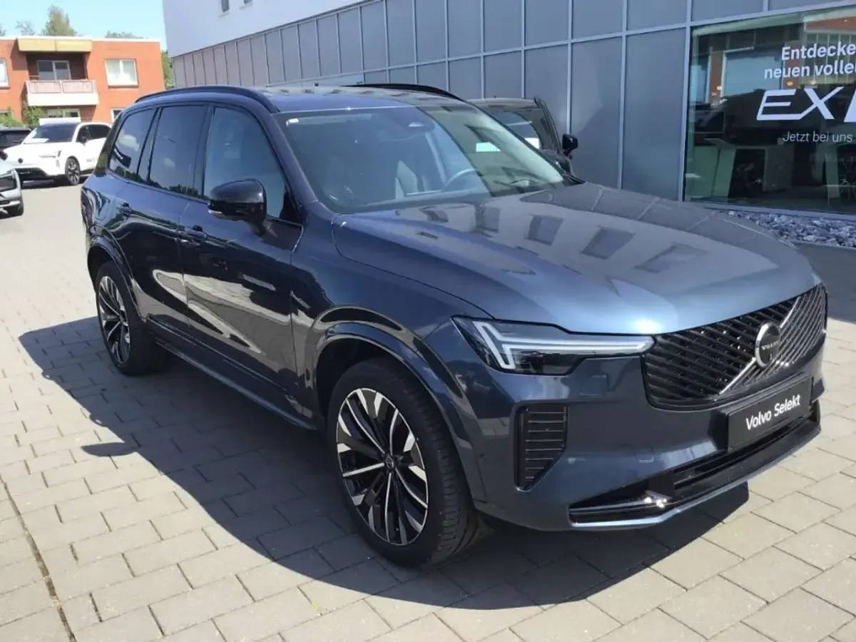 Gebraucht Volvo XC90 Plus 335 PS (246 kW) 2025 Blau SUV