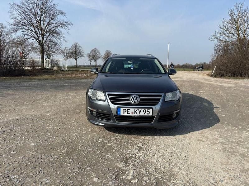 Gebraucht VW Passat R-line Edition 160 PS (117 kW) 2009 Grau Limousine