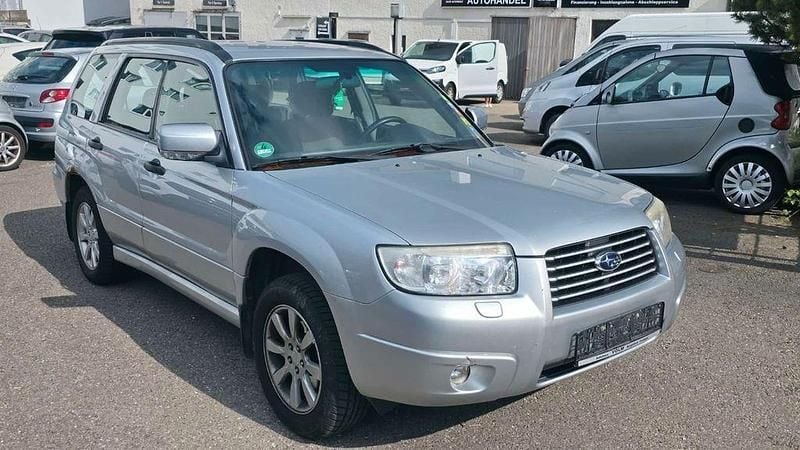 Silber Gebraucht 2006 Subaru Forester Active SUV | 1.490 € (Superpreis) - Bild 1/4