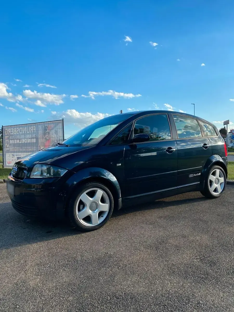 Gebraucht Audi A2 110 PS (80 kW) 2002 Blau Kleinwagen