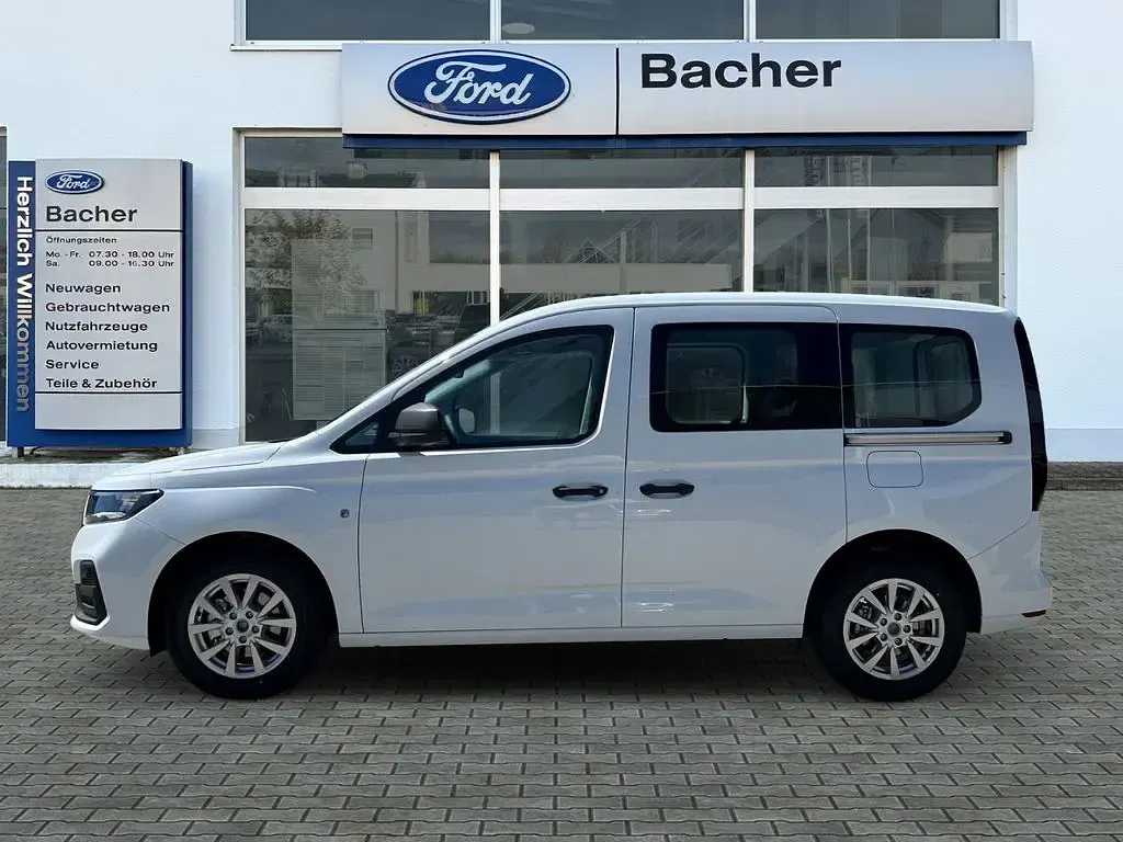 Neu Ford Tourneo Connect Trend 102 PS (75 kW) 2026 Weiß Van / Kleinbus