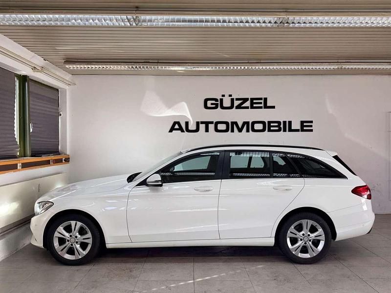 Gebraucht Mercedes C220 170 PS (125 kW) 2016 Weiß Kombi