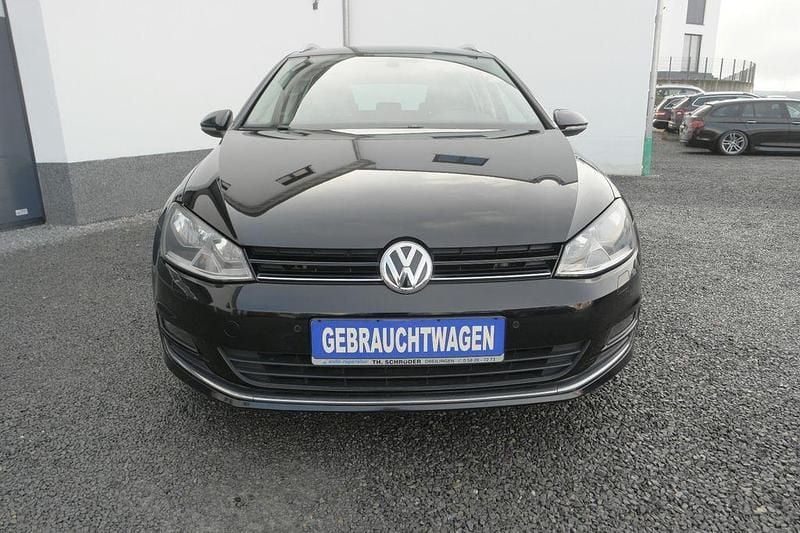 Gebraucht VW Golf VII LOUNGE 150 PS (110 kW) 2015 Schwarz Kombi