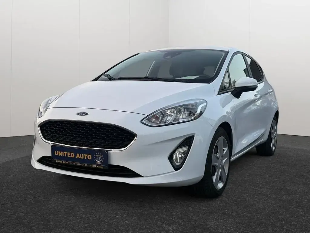 Gebraucht Ford Fiesta Cool & Connect 101 PS (74 kW) 2020 Weiß Limousine