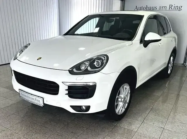 Gebraucht Porsche Cayenne 299 PS (219 kW) 2016 Weiß SUV