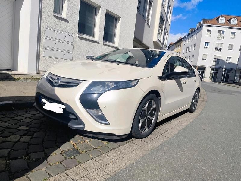 Weiß Gebraucht 2011 Opel Ampera Edition Kleinwagen | 6.000 € (Teuer) - Bild 1/4