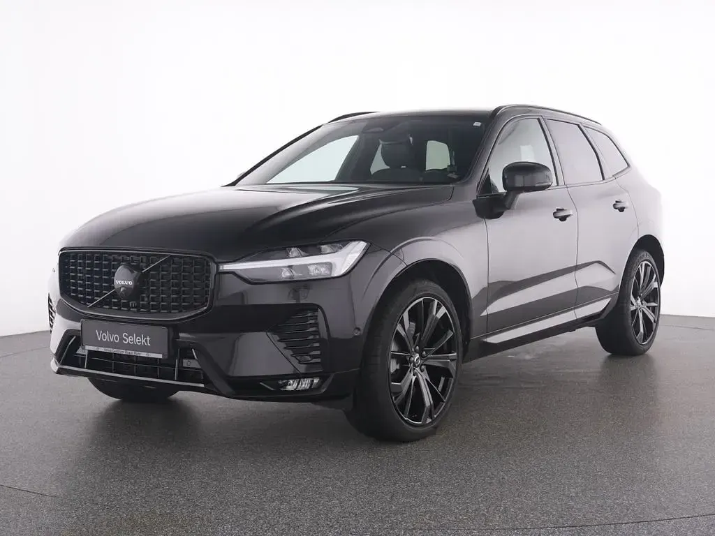 Gebraucht Volvo XC60 Plus 250 PS (183 kW) 2024 Schwarz onyx black / metallic SUV