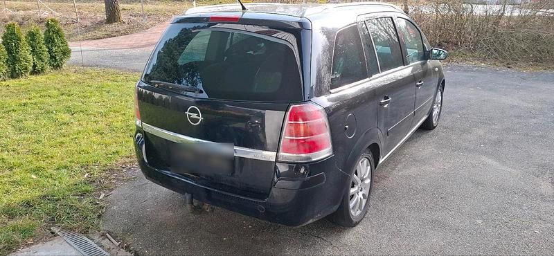 Gebraucht Opel Zafira 115 PS (84 kW) 2006 Schwarz Van / Kleinbus