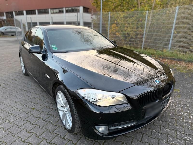 Schwarz Gebraucht 2010 BMW 535 M Performance Limousine | 15.800 € (Teuer) - Bild 1/4