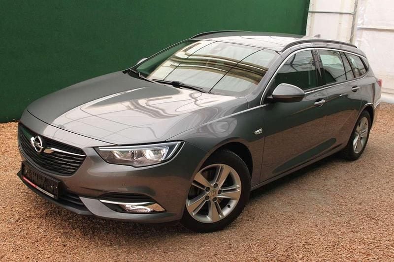 Second-hand Opel Insignia 165 CP (121 kW) 2017 Gri Break