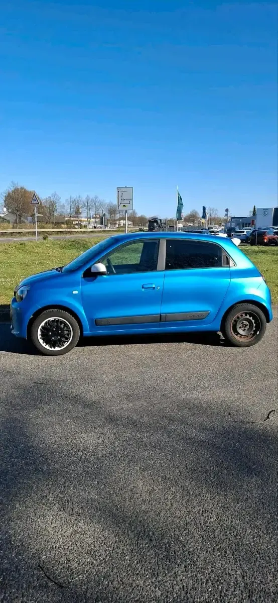 Gebraucht Renault Twingo 71 PS (52 kW) 2015 Blau Kleinwagen