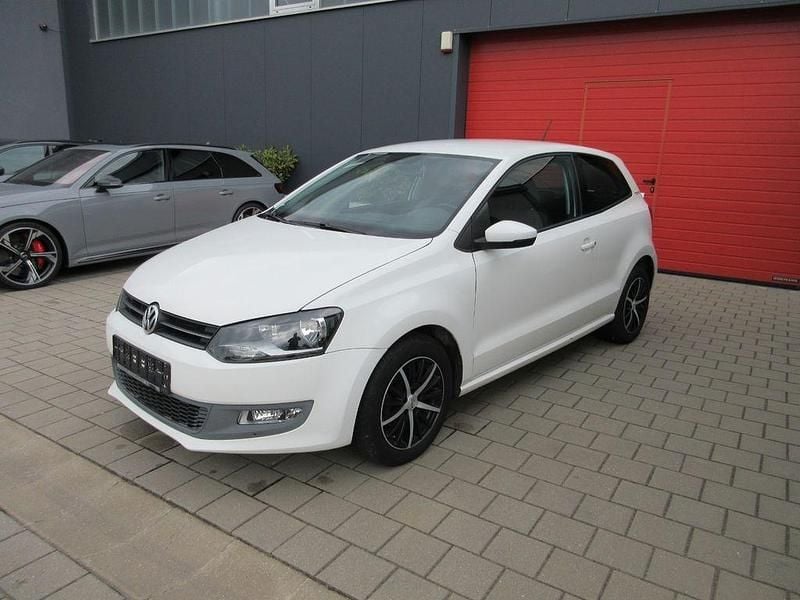 Gebraucht VW Polo Team 60 PS (44 kW) 2010 Weiß Kleinwagen