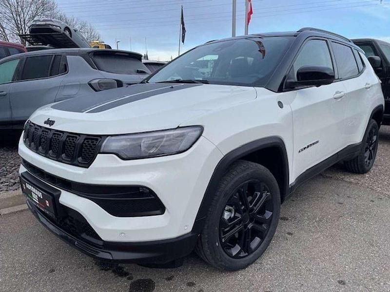 Neu Jeep Compass North 131 PS (96 kW) 2025 Alpine white (vr296) SUV