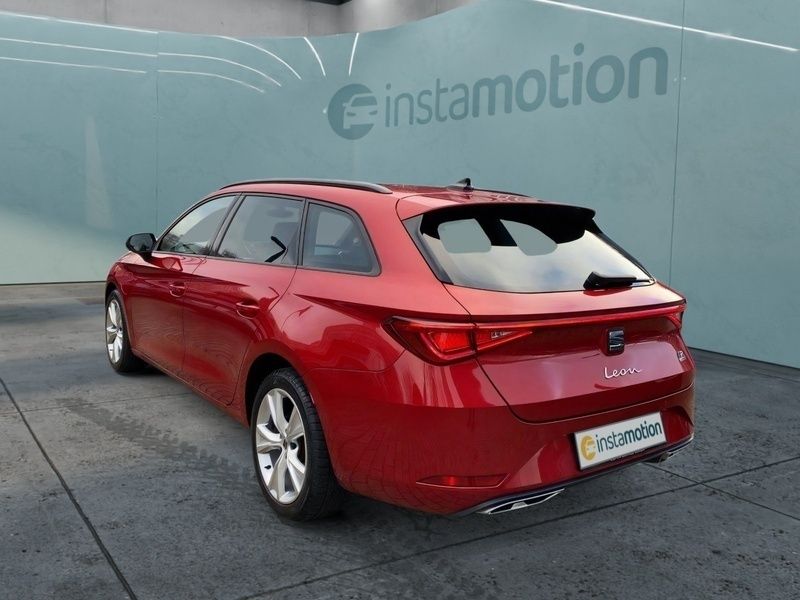 Gebraucht Seat Leon FR 150 PS (110 kW) 2021 Rot Van / Kleinbus