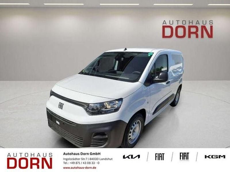 Weiß Gebraucht 2023 Fiat e-Doblò Van / Kleinbus | 26.990 € (Guter Preis) - Bild 1/4