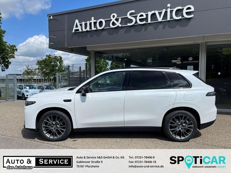 Neu Leapmotor C10 215 PS (158 kW) 2026 Weiß SUV