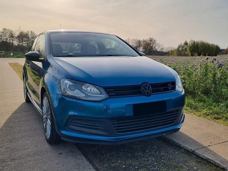 Gebraucht VW Polo BlueGT 140 PS (102 kW) 2013 Blau Kleinwagen